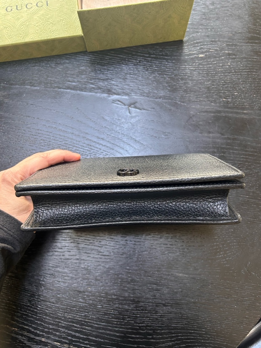 Gucci Black Pebbled Leather Bifold Wallet with Subtle GG Emblem - Picture 11 of 16